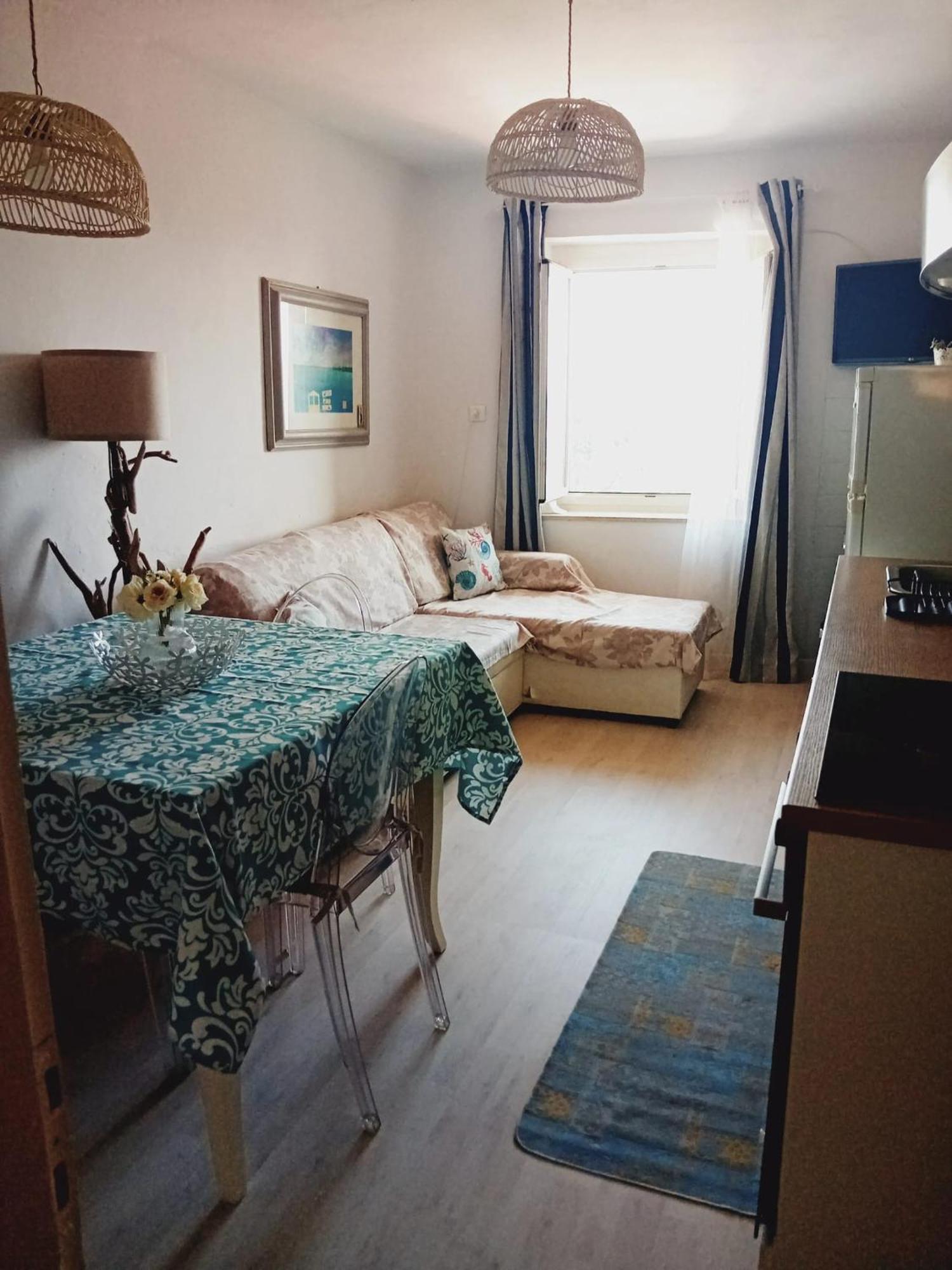 Comfortable Apartment With Sea View In Falcinello Екстериор снимка