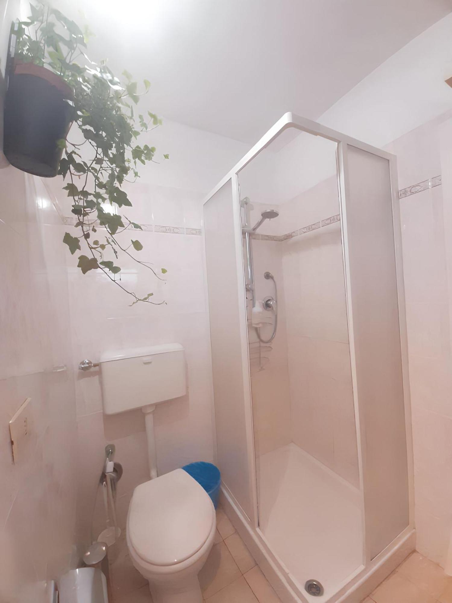 Comfortable Apartment With Sea View In Falcinello Екстериор снимка